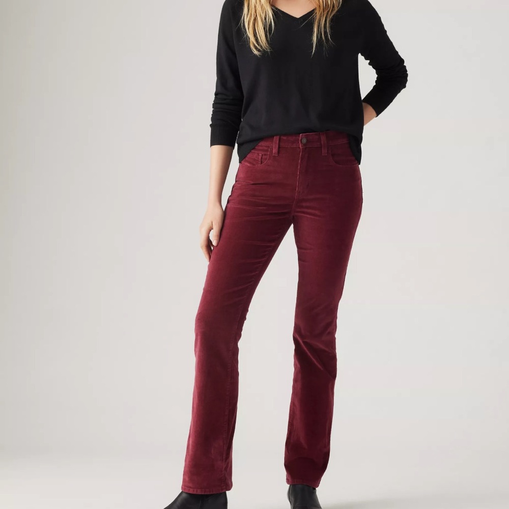Levi’s 725 High Rise Bootcut Corduroy Jeans